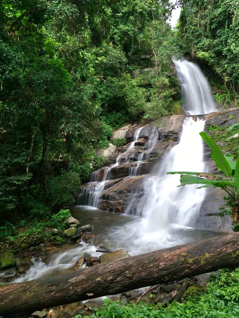 Chiangmai : Doi Inthanon Unseen Spot , Rice Terrace & Temple - Wachiratarn Waterfall