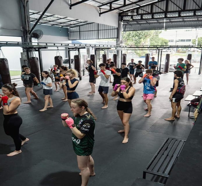 Chiangmai : Muay Thai Training Academy - Preparing for the Training