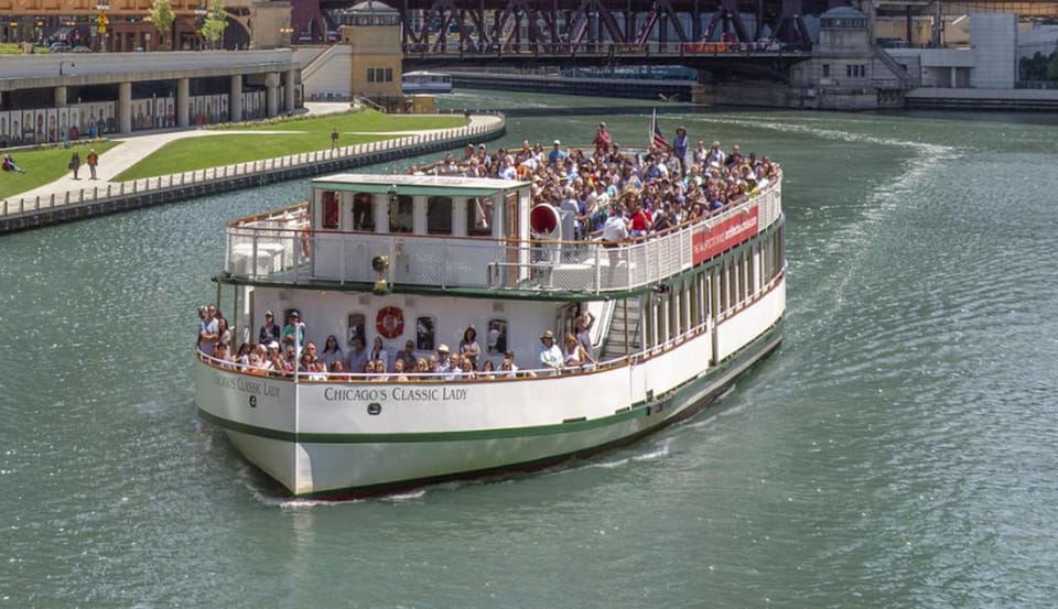 Chicago: First Lady River Cruise & Architecture Center Combo - Cruise Operation and Seating