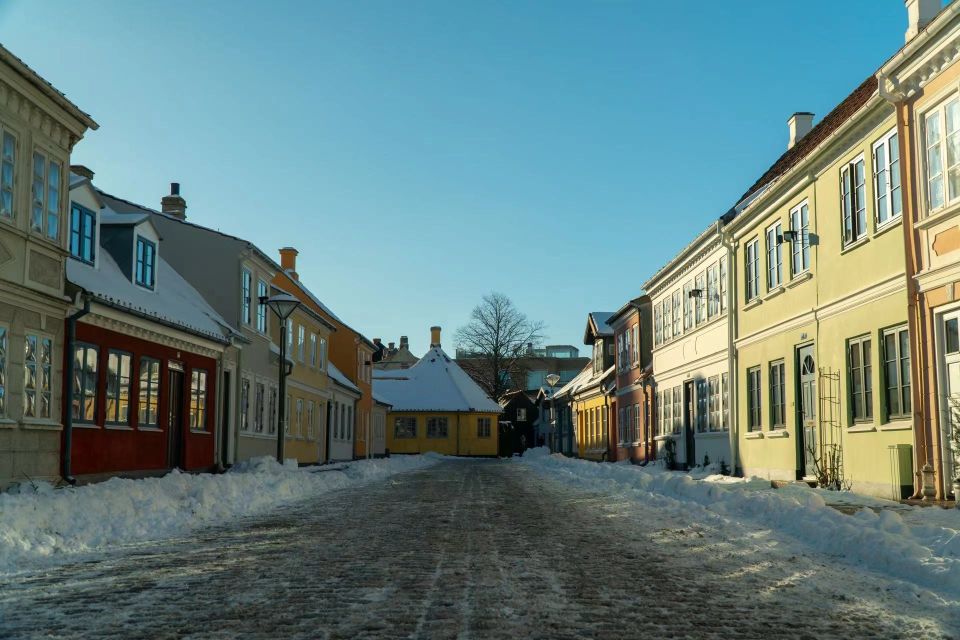 Christmas Charms in Odense - Walking Tour - Meeting Point Details