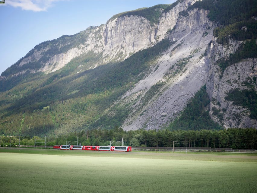 Chur/St. Moritz: Glacier Express Between Chur and St. Moritz - Customer Experiences and Insights