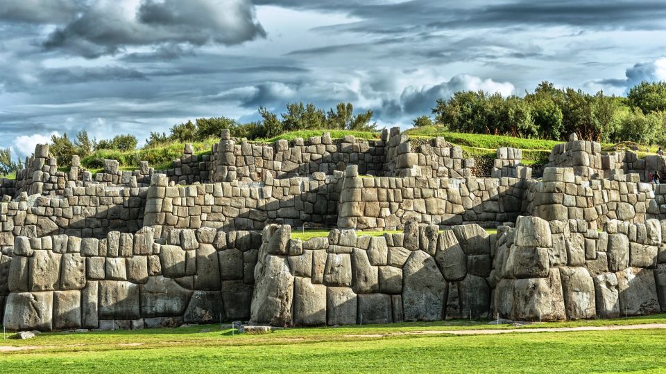 City Tour of Cusco: Hald Day With a Group - Transportation Information