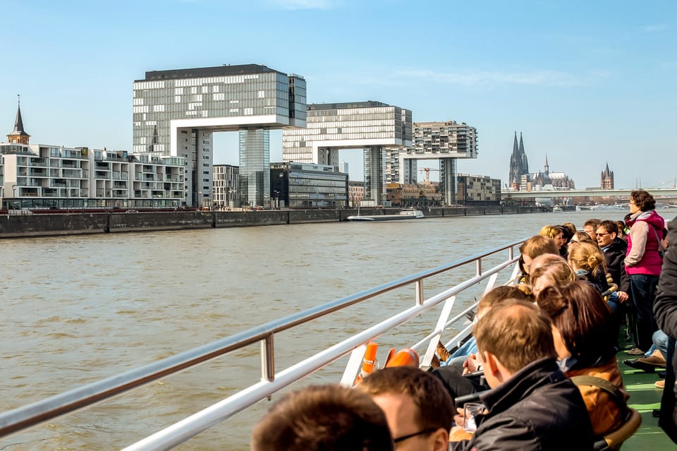 Cologne: Panoramic City Cruise - Getting There and Accessibility