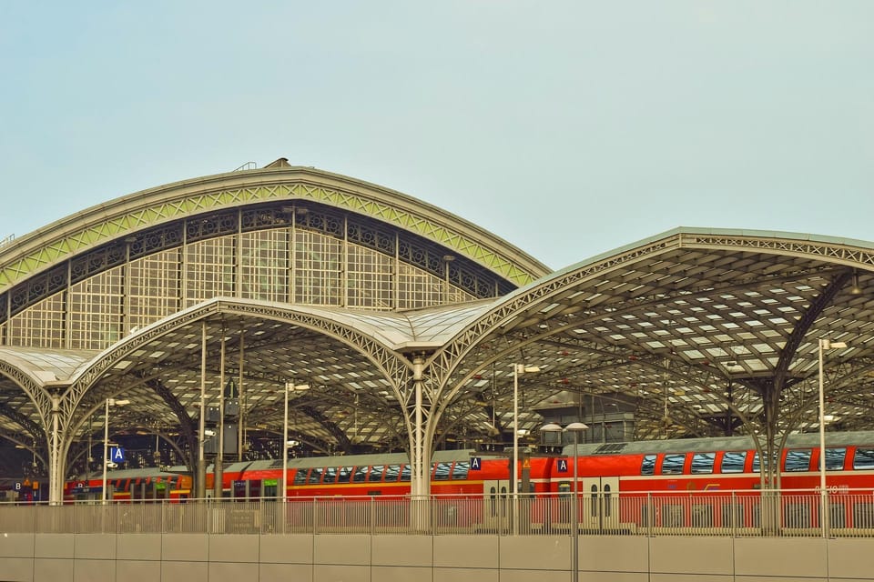 Cologne: Self-Guided Audio Tour - Discover Ancient Roman Ruins