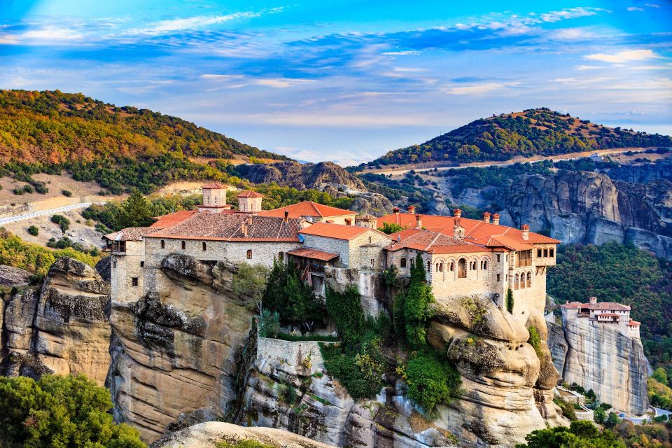 Complete Peloponnese – Delphi Meteora(4 Days-3 Nights) - Local Attractions and Experiences