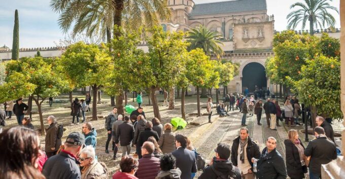 Cordoba: Monuments Walking Tour - Discovering the Jewish Quarter