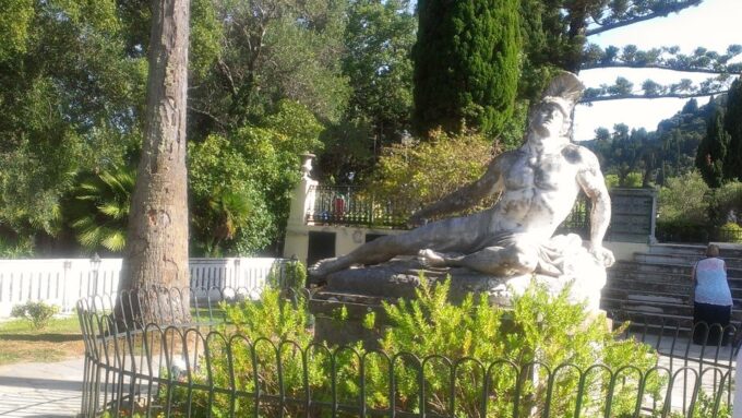 Corfu: Palace and Baths Royalty Tour - Photo Opportunities