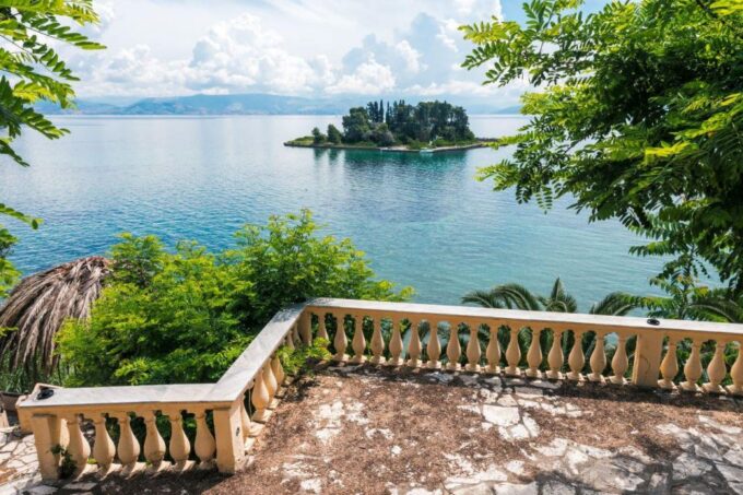 Corfu Town Walking Tour & Mouse Island Cruise With BBQ Meal - Scenic Views of Landmarks