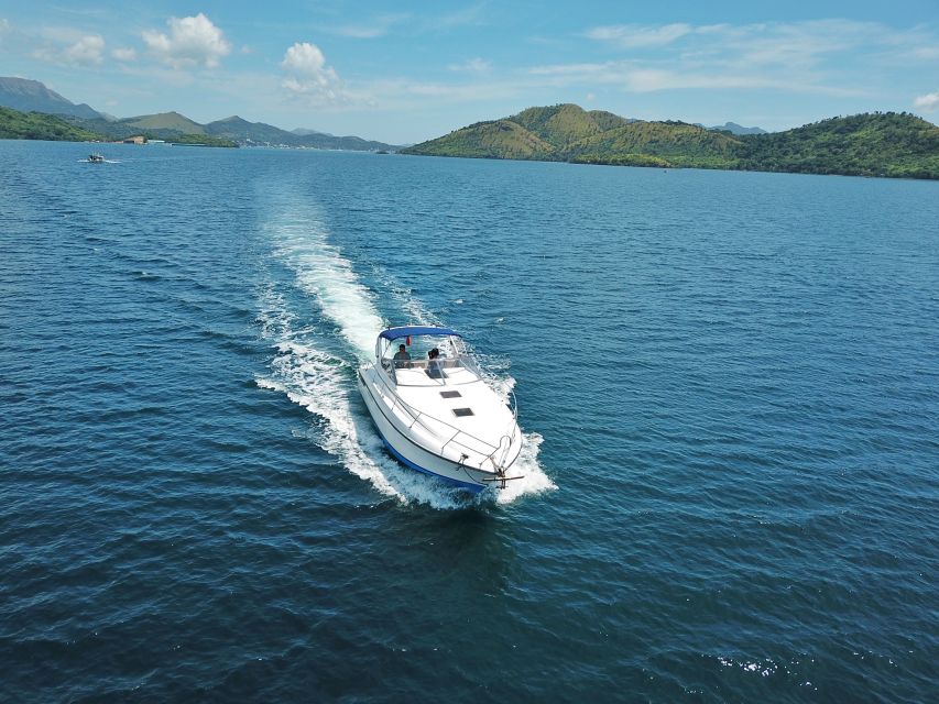 Coron: Private Island-Hopping Tour on a Yacht or Speedboat - Snorkeling at Coral Garden