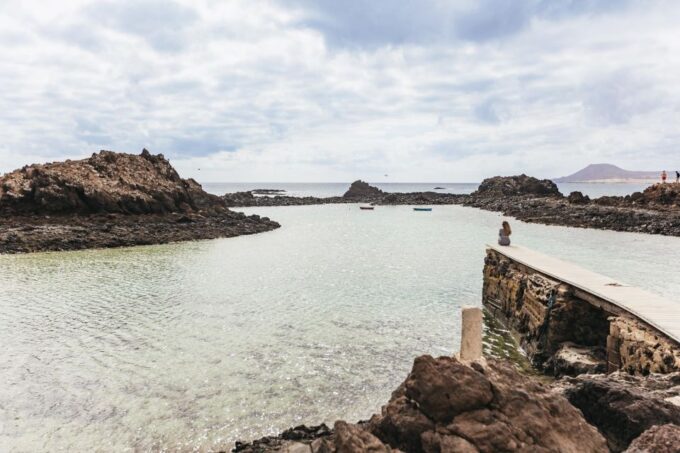 Corralejo: Lobos Island Catamaran Tour With Drinks & Snorkel - Coastal Views of Fuerteventura