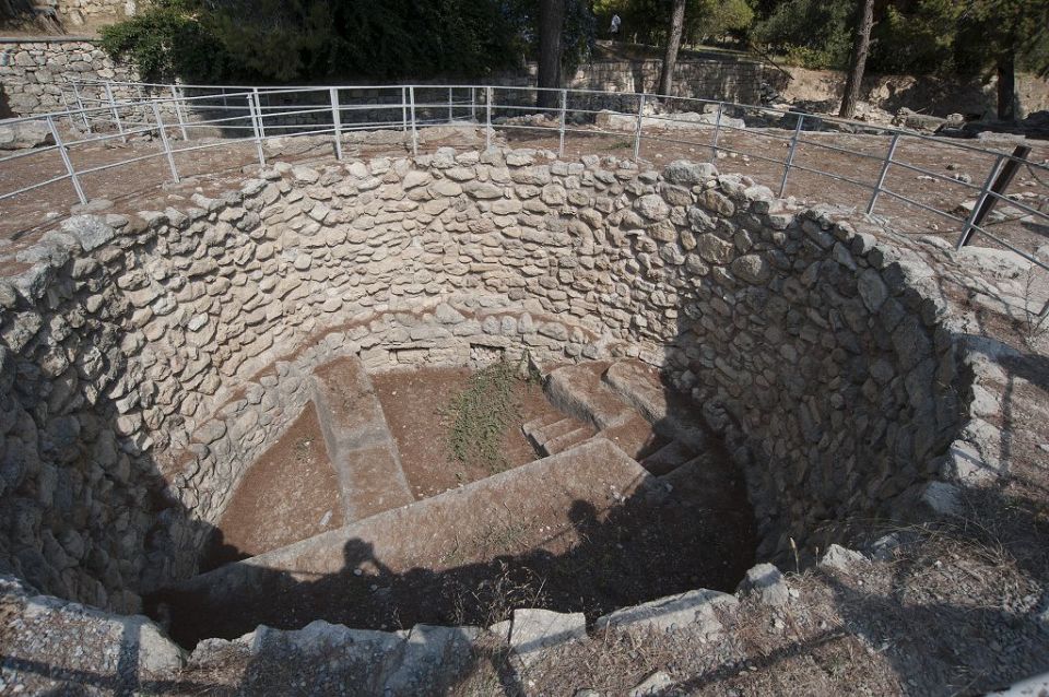 Crete: Knossos Palace and Lassithi Plateau - Traditional Villages of Lasithi