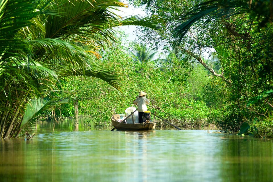 Cu Chi Tunnels and Mekong Delta Full Day Tour - Taste Local Cuisine