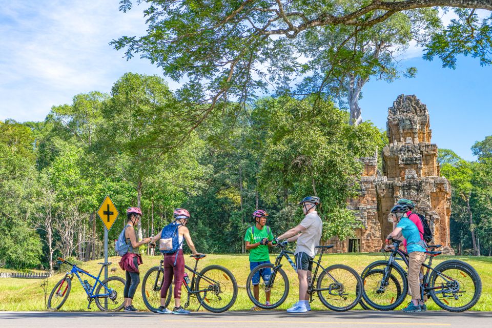 Cycle the Angkor Backroads Inclusive Lunch at Local House - Tips for Your Tour