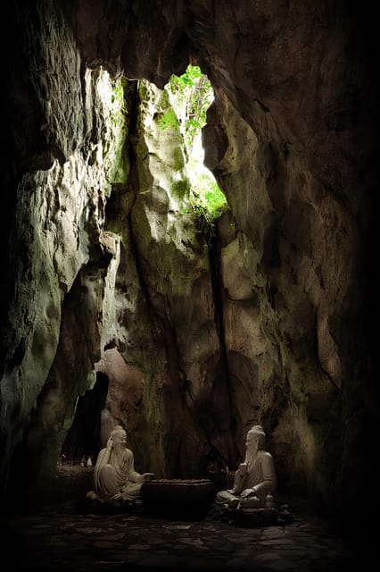 Da Nang Half Day City Tour: Linh Ung, Marble & Am Phu Cave - Participant Information