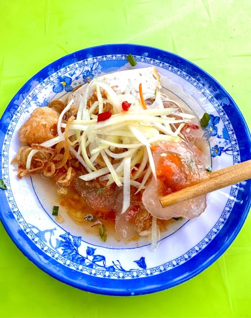 Da Nang: Street Food Evening Tour by Motorbike - Iconic Landmarks