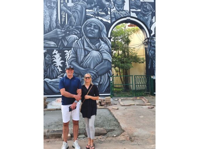 Delhi: Explore Delhis Street Art & Visit to an Art Centre - Tips for an Enjoyable Visit