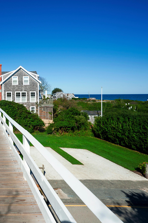 Discover Nantucket Self-Guided Biking or Driving Tour - Exploring Nantuckets History