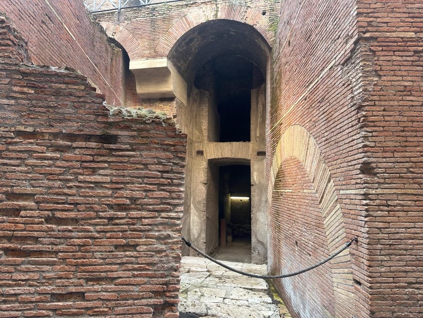 Domus Tiberiana, Roman Forum, and Palatine Hill Tour - What to Bring