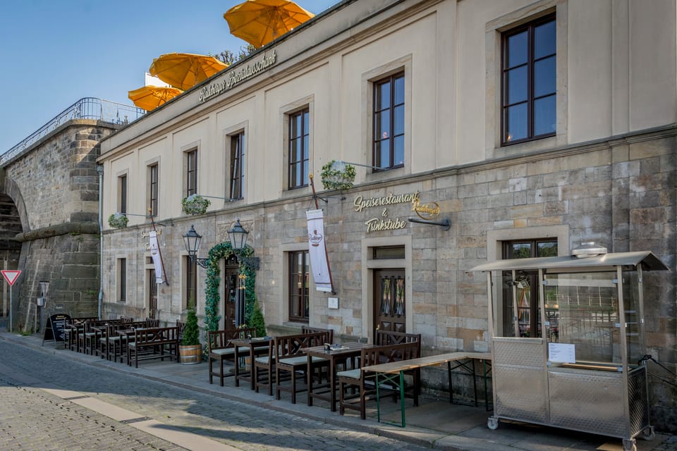 Dresden: Guided Beer Tour of the Historic Old City - Enjoying the Gastronomic Culture