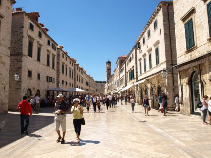 Dubrovnik: Old Town Walk - Cancellation Policy and Private Group Options