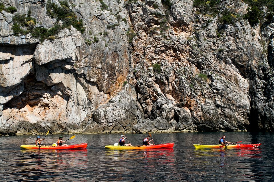 Dubrovnik: Sunset Sea Kayaking Tour With Fruit Snack & Wine - Guided Kayaking and Snorkeling