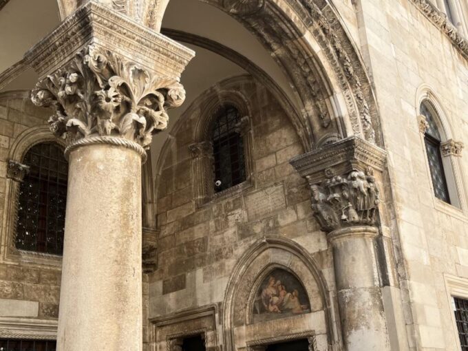 Dubrovnik Walking Tour With 4 Main Museums - Historical Context