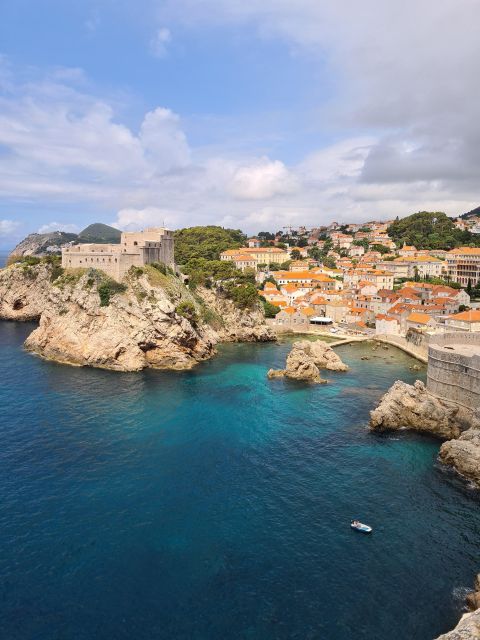 Dubrovnik:City Walls & Old Town 2 in 1 Walking Tour - Languages Offered