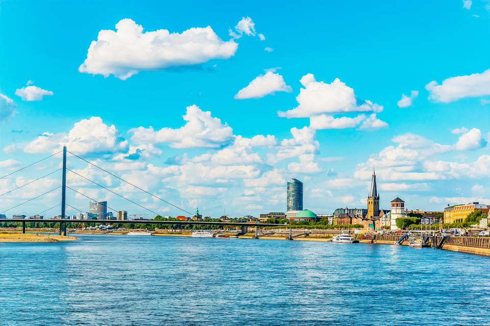 Düsseldorf: City Sightseeing Cruise on the Rhine - Tour Schedule and Duration