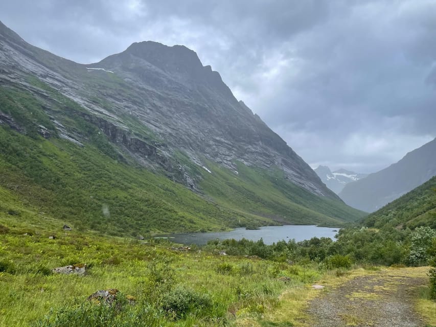 E-Bike Tour of Hellesylt to Norangsdalen - Meeting Point Information