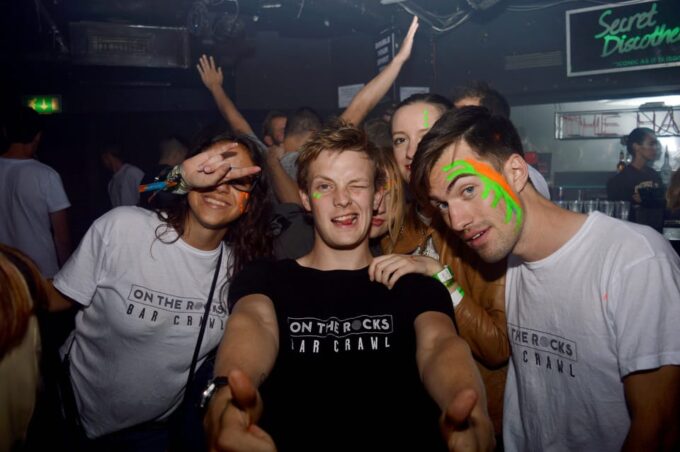 Edinburgh Bar Crawl: 5+ Venues, Free Shots, Free Club Entry - Customer Feedback and Ratings