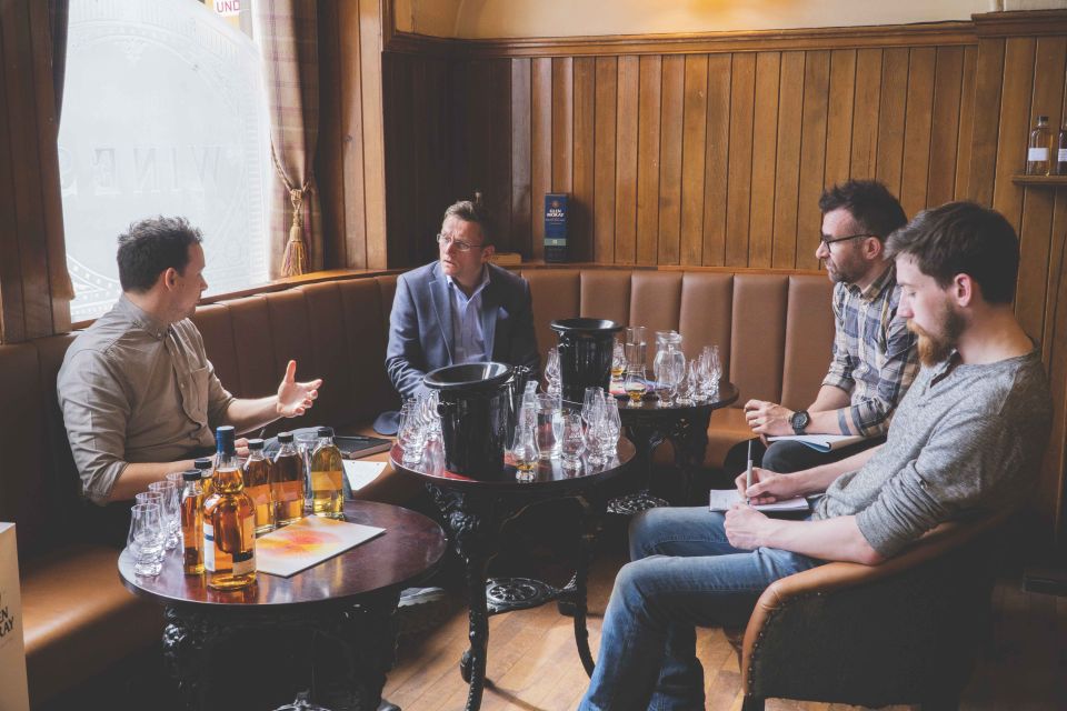 Edinburgh: Guided Whisky Tasting & Walking Tour - Tips for Participants