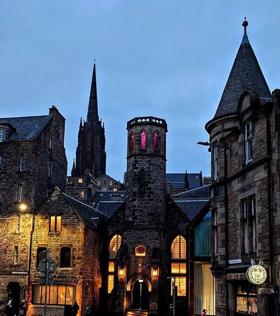 Edinburgh: Heart Of Old Town Private Walking Tour - Reservation Options