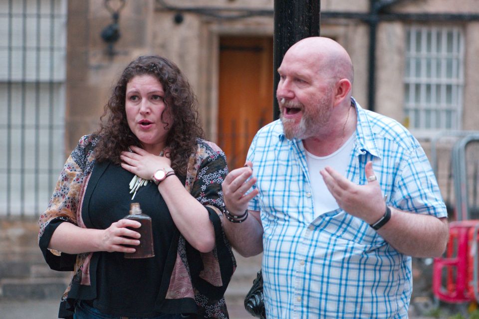 Edinburgh Literary Pub Tour With Real-Actors - Customer Reviews and Ratings