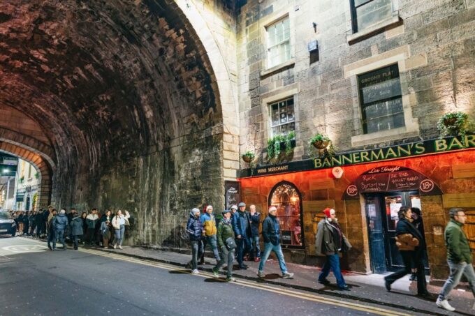 Edinburgh: Pub Crawl With Free Shots & Discounts - Tips for a Great Night