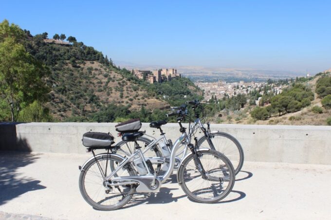 Electric Bike Tour With 2 Options to Explore Granada - Participant Information