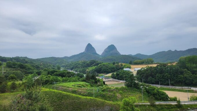 Essence of Jeonju Hanok Village + Maisan Mountain - Hiking Trails