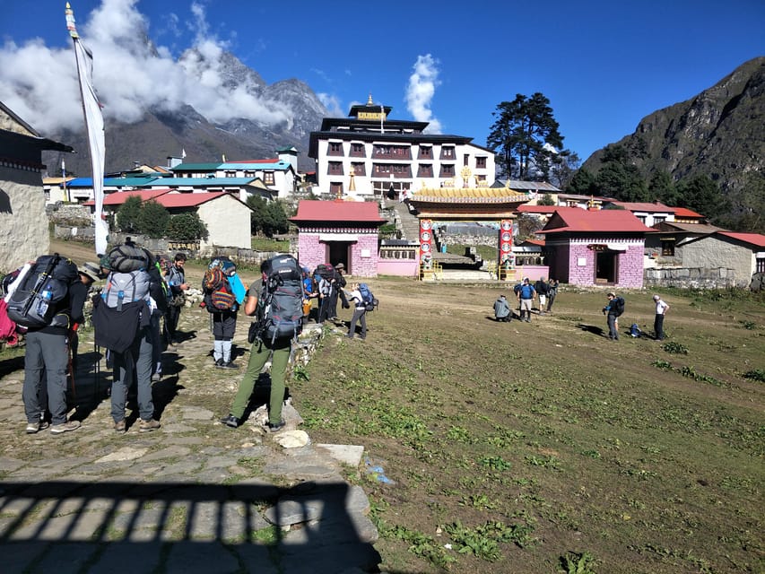 Everest Short Trek - 5 Days - Trekking Equipment