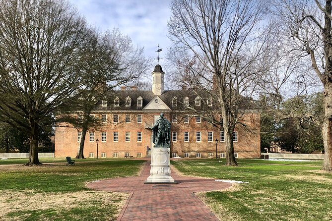 Exclusive Private Tour of Colonial Williamsburg and the College - Customizable Tour Options