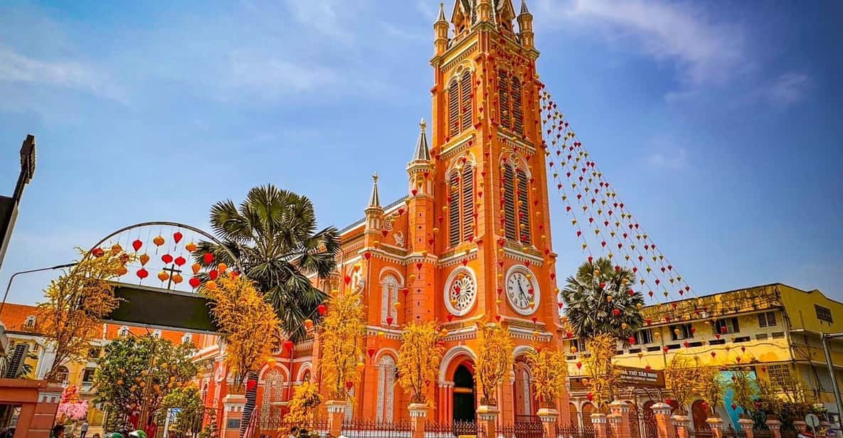 Explore 5 Districts In Ho Chi Minh City By Motorbike - Attractions in Districts 3, 5 & 6