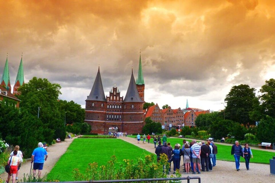 Fascinating Pearls of Lubeck – Guided Walking Tour - Booking and Cancellation Policy