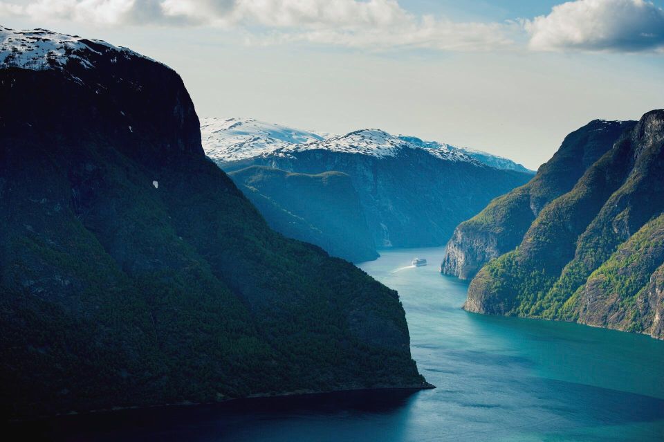 Flåm: Borgund Stave Church, Lærdal, and Stegastein Tour - Frequently Asked Questions