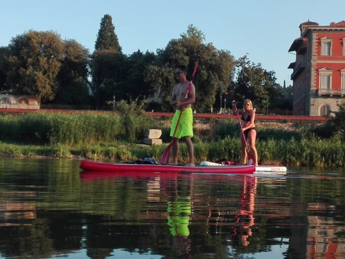 Florence: Ponte Vecchio and Bridges Paddle Boarding Tour - Iconic Florence Landscapes