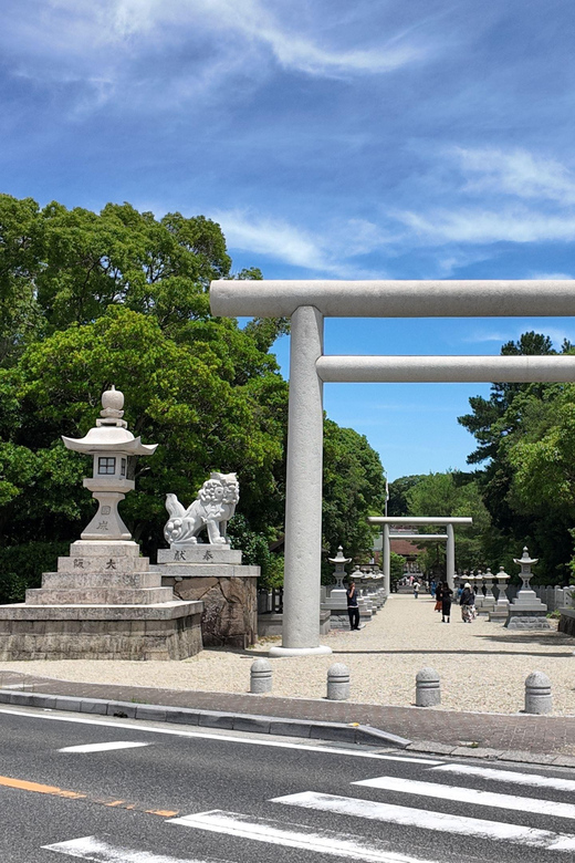 Formal Visit to Izanagi Shrine & Japanese Bento Lunch - Booking and Cancellation Policies