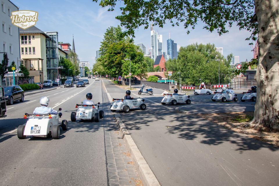 Frankfurt: Hotrod Sightseeing Tour - Meeting Point and Driving