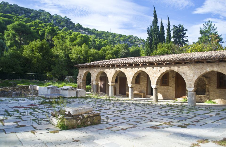 From Athens: Ancient Corinth & Daphni Monastery - Visiting Daphni Monastery