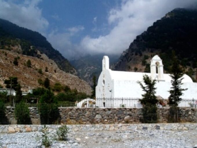 From Chania/Rethymno: Samaria Gorge Easy Way - Traveler Feedback