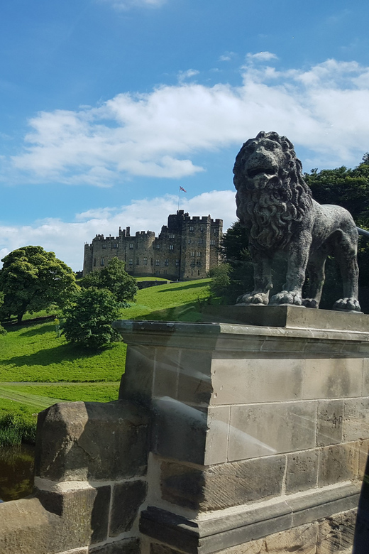 From Edinburgh: Holy Island, Alnwick Castle & Northumbria - Customer Experiences