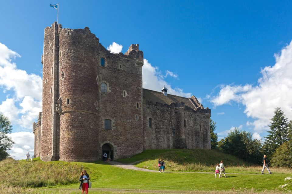 From Edinburgh: Western Highlands Castles and Lochs Tour - Booking Details