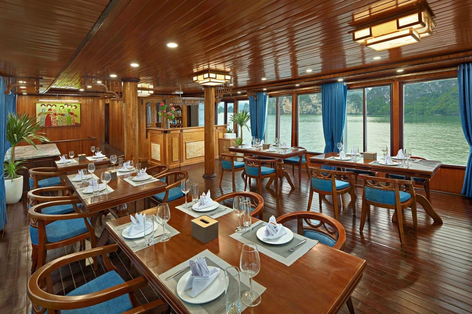 From Hanoi: Ha Long Bay 2 Days 1 Night- Cozy Cruise 5 Stars - Small Group Experience