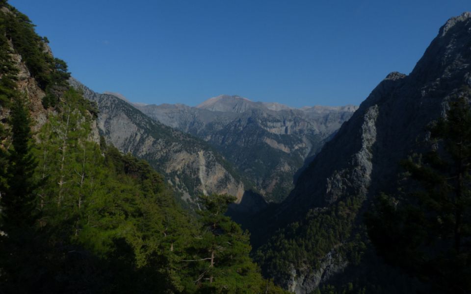 From Heraklion: Majestic Guided Hike Through Samaria Gorge - Journey Breakdown